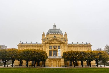 Zagreb, Hırvatistan, Balkanlar ve Avrupa 'daki Sanat Pavyonu' nun dış cephesi