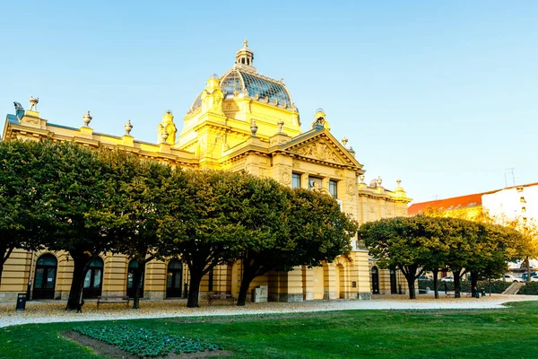 Esterno Del Padiglione Arte Nella Città Bassa Zagabria Croazia Balcani — Foto Stock