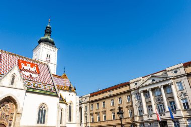 Kaptol, Zagreb, Hırvatistan ve Avrupa 'da bir Roma Katolik kilisesi olan St. Mark Kilisesi cephesi