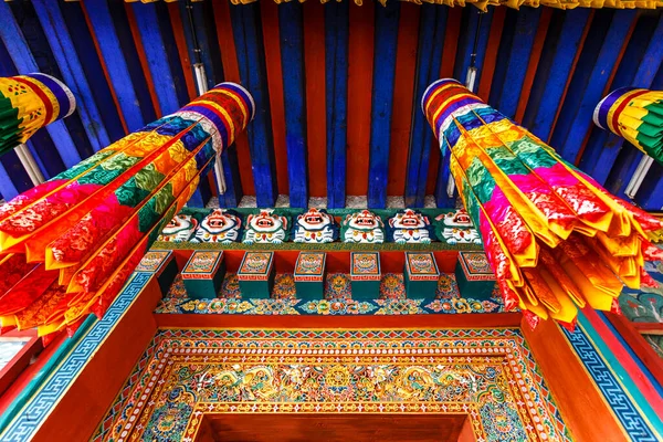 Puerta Adornada Dentro Del Monasterio Rinpun Dzong Paro Bután Asia — Foto de Stock