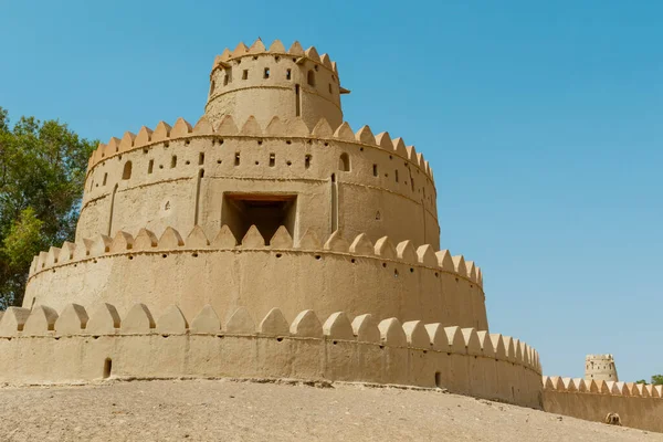 Zewnątrz Wieże Fortu Jahili Ain Abu Dhabi Zjednoczone Emiraty Arabskie — Zdjęcie stockowe