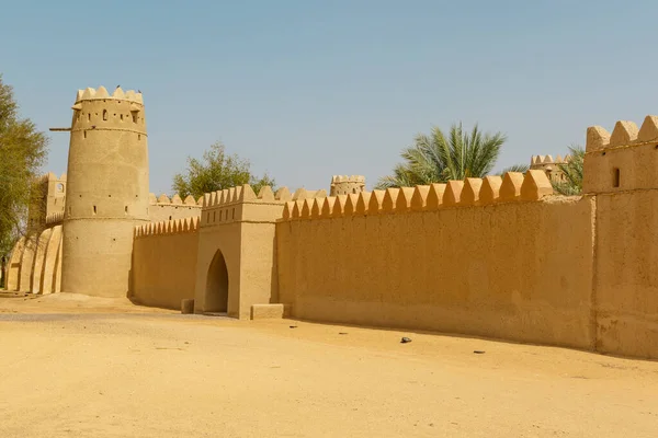 Exterior Towers Jahili Fort Ain Abu Dhabi United Arab Emirates — Stock Photo, Image