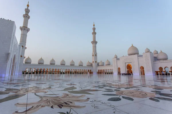 Sunset Sheikh Zayed Grand Mosque Abu Dhabi United Arab Emirates — Stock Photo, Image