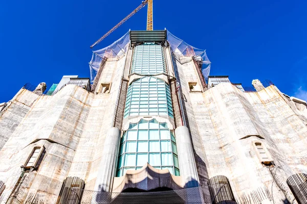 Πρόσοψη Της Εκκλησίας Της Sagrada Familia Στη Βαρκελώνη Καταλονία Ισπανία — Φωτογραφία Αρχείου