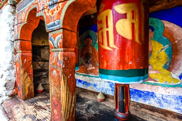 Rodas Oração Decoradas Ricas Templo Kyichu Lhakhang Paro Valley Butão — Fotografia de Stock