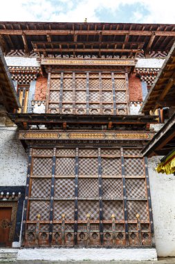 Trongsa Dzong Manastırı Avlusu, Butan, Asya