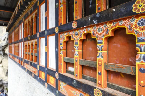 Λεπτομέρεια Του Πλούσιου Διακοσμημένου Εξωτερικού Ενός Μοναστηριού Στην Πάρο Μπουτάν — Φωτογραφία Αρχείου