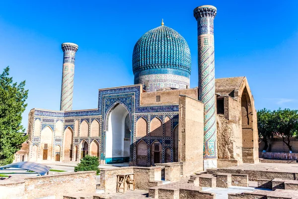 Semerkand, Özbekistan, Orta Asya 'daki Amir Temur Anıtmezarı' nın (Gur-E-Amir) dışı.