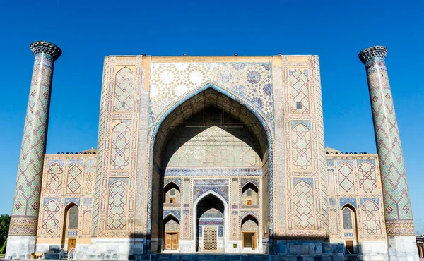 Facade Ulugh Beg Madrasah Registan Samarkand Uzbekistan Central Asia — Stock Photo, Image