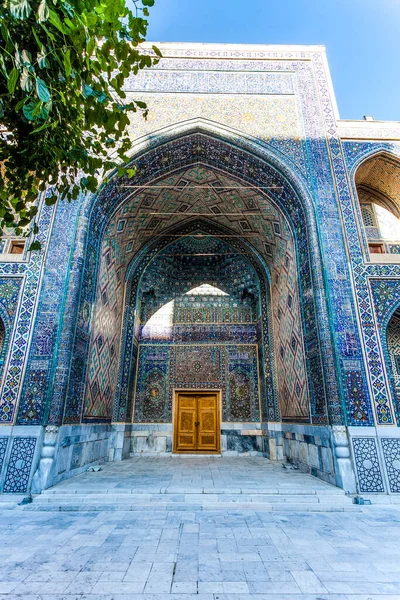 Inner Courtyard Sher Dor Madrasah Registan Samarkand Uzbekistan Central Asia — Stock Photo, Image