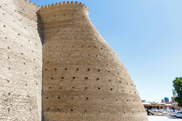 ブハラの箱舟 ブハラの箱舟 中央アジアウズベキスタンのブハラ市にある巨大な要塞 — ストック写真