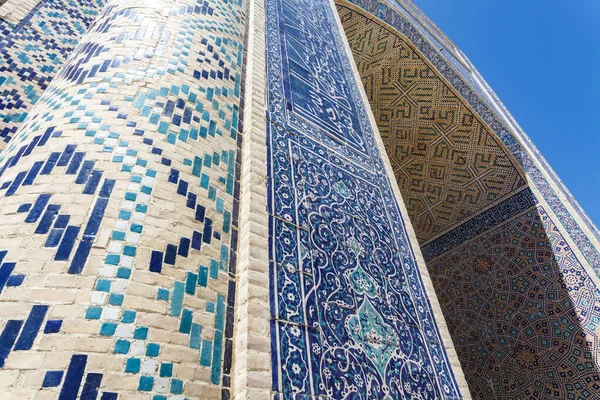 Exterior Mir Arab Madrasa Center Bukhara Uzbekistan Central Asia — Stock Photo, Image