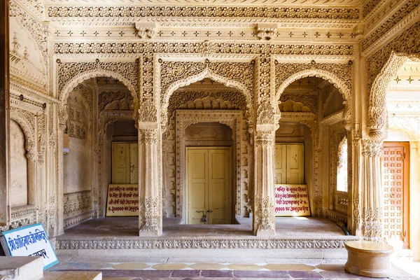 Interior Del Templo Jain Amar Sagar Área Jaisalmer Rajasthan India — Foto de Stock