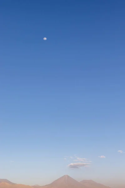 Pôr Sol Vale Lua Valle Luna Com Vulcão Licancabur Lua — Fotografia de Stock