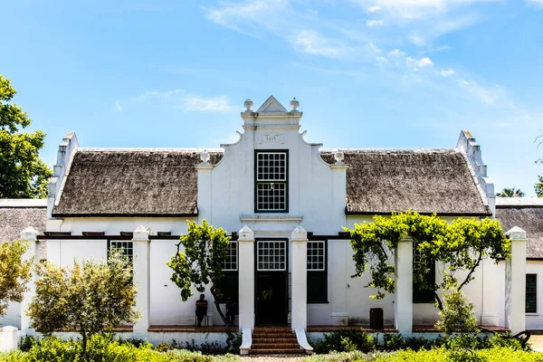 Zewnątrz Starego Białego Domu Stylu Holenderskiej Architektury Cape Stellenbosch Przylądek — Zdjęcie stockowe