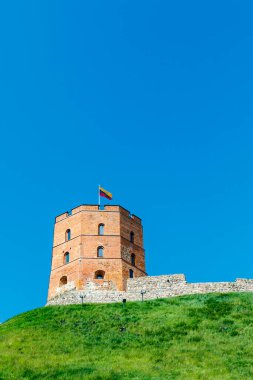 Gediminas Kalesi Vilnius 'un eski merkezinde, Litvanya, Avrupa