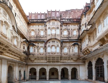 Jodhpur, Rajasthan, Hindistan ve Asya 'daki Mehrangarh Kalesi' nin dışında.