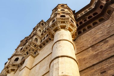 Jodhpur, Rajasthan, Hindistan ve Asya 'daki Mehrangarh Kalesi' nin dışında.