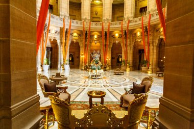 Jodhpur, Rajasthan, Hindistan, Asya 'daki Umaid Bhavan Sarayı' nın ana salonu ve iç mekanı.