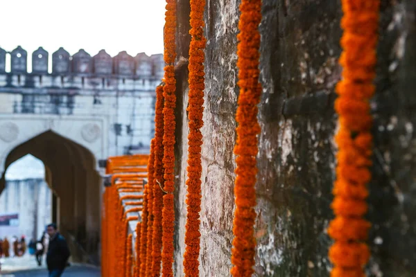 Goudsbloem Decoraties Van Een Koninklijke Bruiloft Het Mehrangarh Fort Jodhpur — Stockfoto