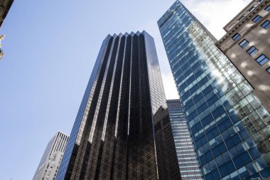 Manhattan, New York, Amerika Birleşik Devletleri 'ndeki 5. Cadde' deki gökdelenler