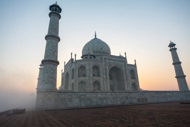View at the Taj Mahal in Agra, Uttar Pradesh, India, Asia