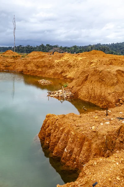 Gold Field Wittikreek Lake Brokopondomeer Suriname South America — ストック写真