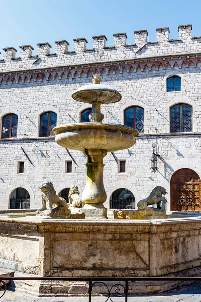 Fontana Dei Tre Leoni Drinking Water Fountain Center Assisi Umbria — Stok fotoğraf