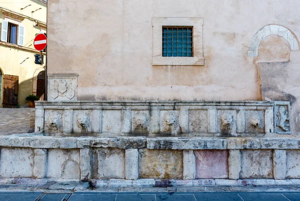 San Rufino Fountain Assisi Umbria Italy Europe — Foto Stock