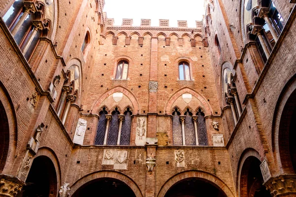 Interior Courtyard City Hall Italian Palazzo Comunale Palazzo Pubblico Siena — Foto de Stock