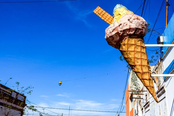 Giant Vintage Ice Cream Cone Sign Ice Cream Shop Villaguay — Fotografia de Stock