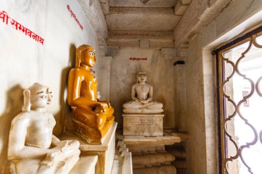 Marble Jina statue inside of the Jain temple in Ranakpur, Rajasthan, India, Asia