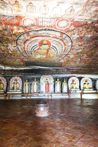 Buddhas Den Reich Verzierten Buddhistischen Höhlentempeln Dambulla Zentral Sri Lanka — Stockfoto