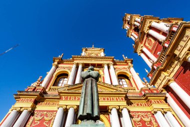 Salta 'nın başkenti Arjantin, Güney Amerika' daki San Francisco kilisesinin dışı.