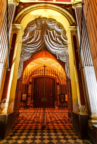Esterno Illuminato Della Chiesa San Francisco Salta Notte Argentina Sud — Foto Stock