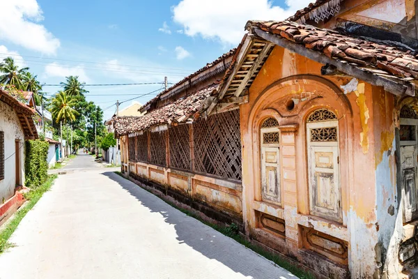 Straat Met Oude Koloniale Gebouwen Negombo Sri Lanka Azië — Stockfoto