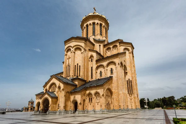 Εξωτερικός Καθεδρικός Ναός Tsminda Samera Στην Τιφλίδα Γεωργία Ευρώπη — Φωτογραφία Αρχείου