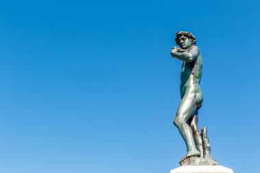 Michelangelo 'nun Davut' unun bronz kopyası Floransa, İtalya, Avrupa 'daki Michelangelo meydanında