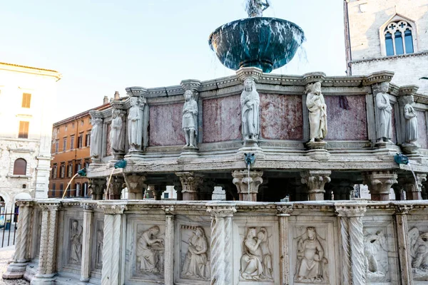 Fontana Maggiore Una Obra Maestra Escultura Medieval Situada Centro Piazza —  Fotos de Stock