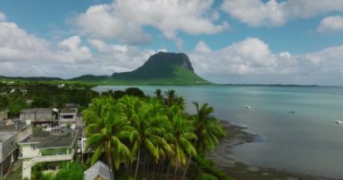 Doğada inanılmaz, Mauritius adası. Havadan Kuş Gözü Görünümü