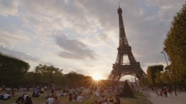 FRANCE, PARIS: Eiffel Tower in the morning time and summertime in Paris, France, horizontal pan. High quality 4k footage