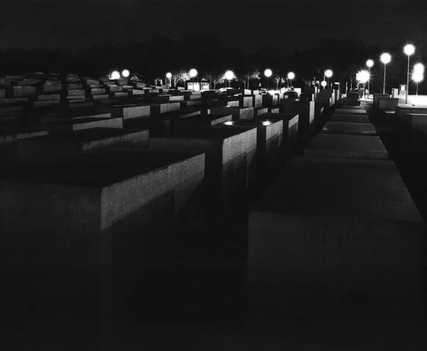 Berlijn holocaust memorial — Stockfoto