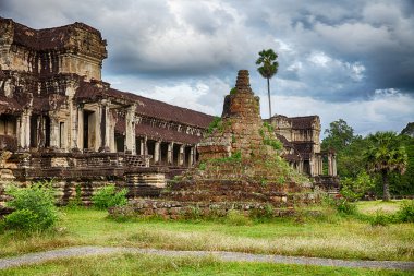 stupa vasıl angkor wat