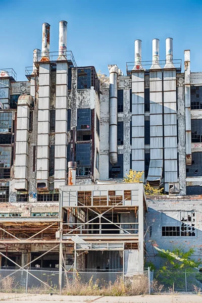 Detroit Usa Oktober 2019 Smokestacks Ontstaan Uit Een Sectie Van — Stockfoto