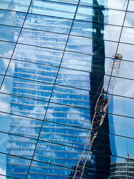 Base Freedom Tower New York Reflète Dans Une Certaine Distorsion — Photo