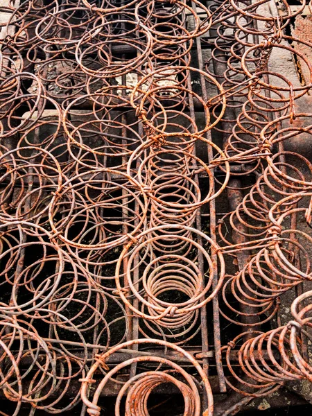 Abstract Pattern Resulting Rust Forming Car Springs Old Car Exposed — Stock Photo, Image
