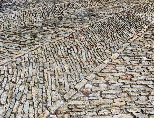 Las Piedras Del Patio Están Dispuestas Patrón Interesante Castillo Serralunga — Foto de Stock