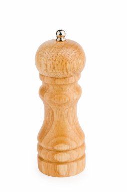 Beyaz arka planda tuz ve biber var.