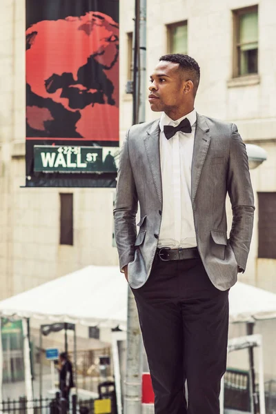 African American Businessman Working New York Wearing Gray Blazer Bow — Stock Fotó