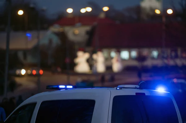 Муниципальная Полицейская Машина Маяками Вместо Митинга Встань Украиной Вечерние Городские — стоковое фото